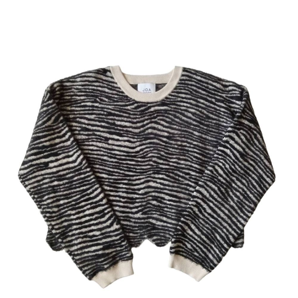J.O.A. Off White Black Zebra Print Eyelash Knit Cropped Sweater Women's Medium